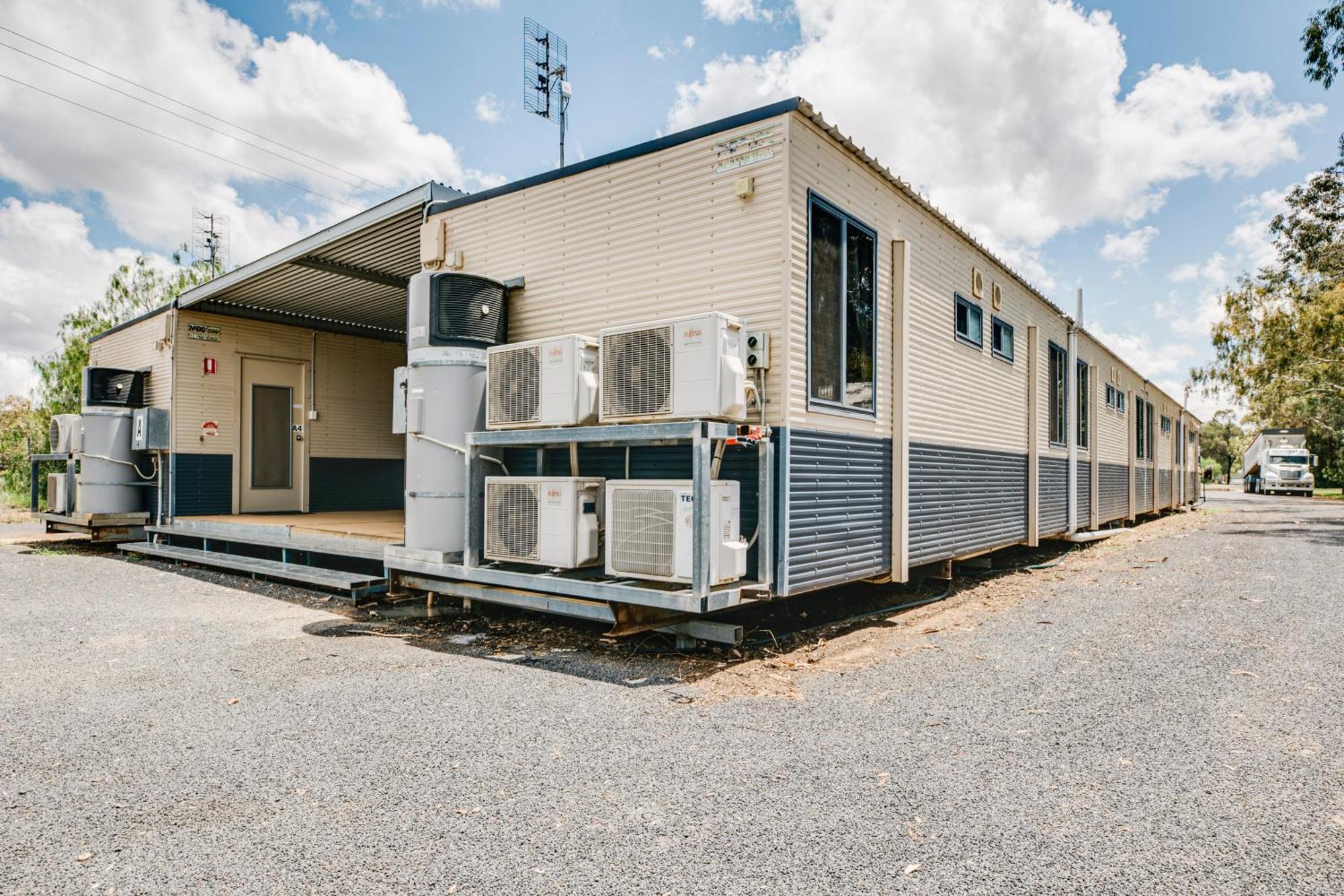 Hotel Nyngan Riverside Tourist Park Esterno foto